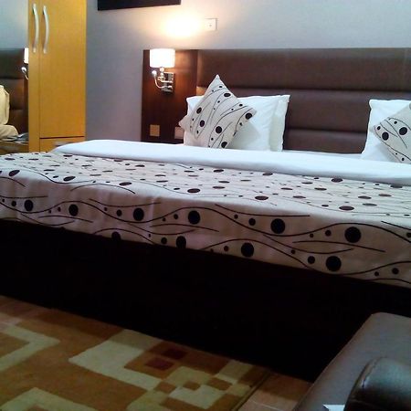 Downtown Royal Hotel Ikeja Exteriér fotografie